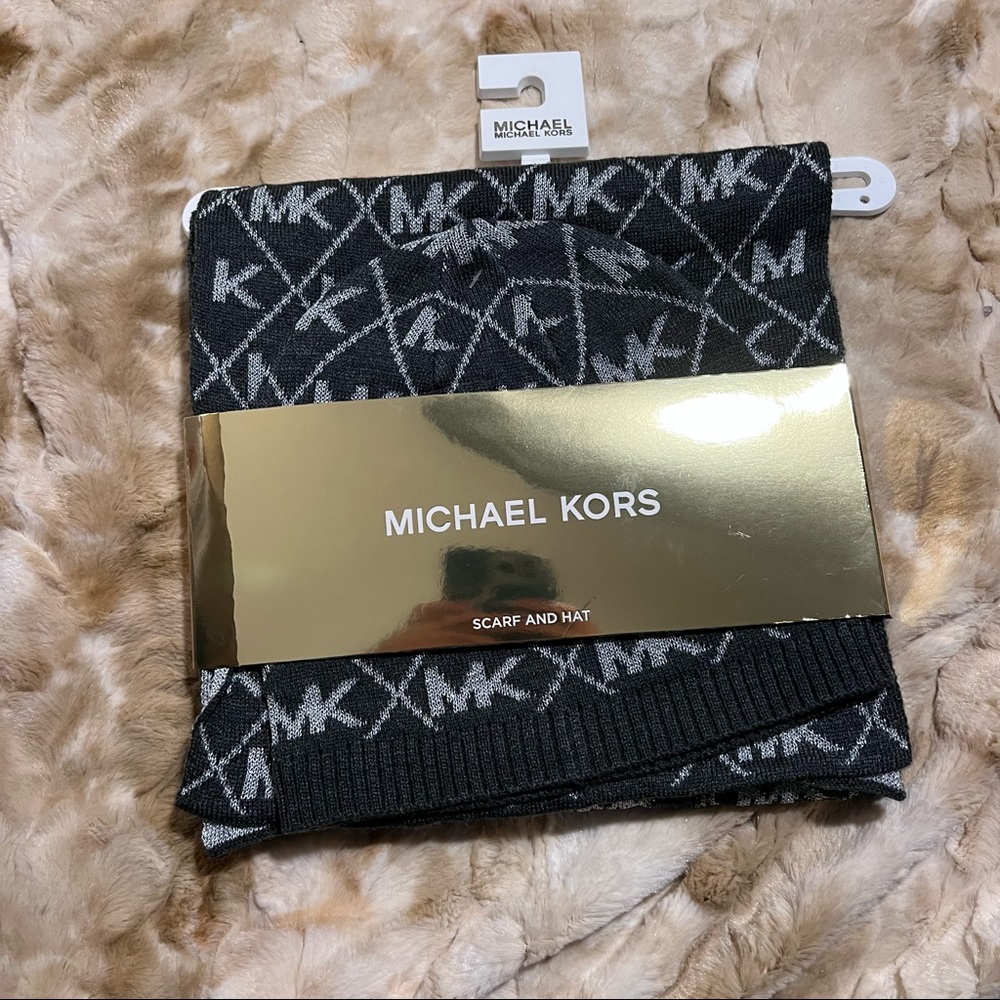 NEW MK Scarf & Hat Set